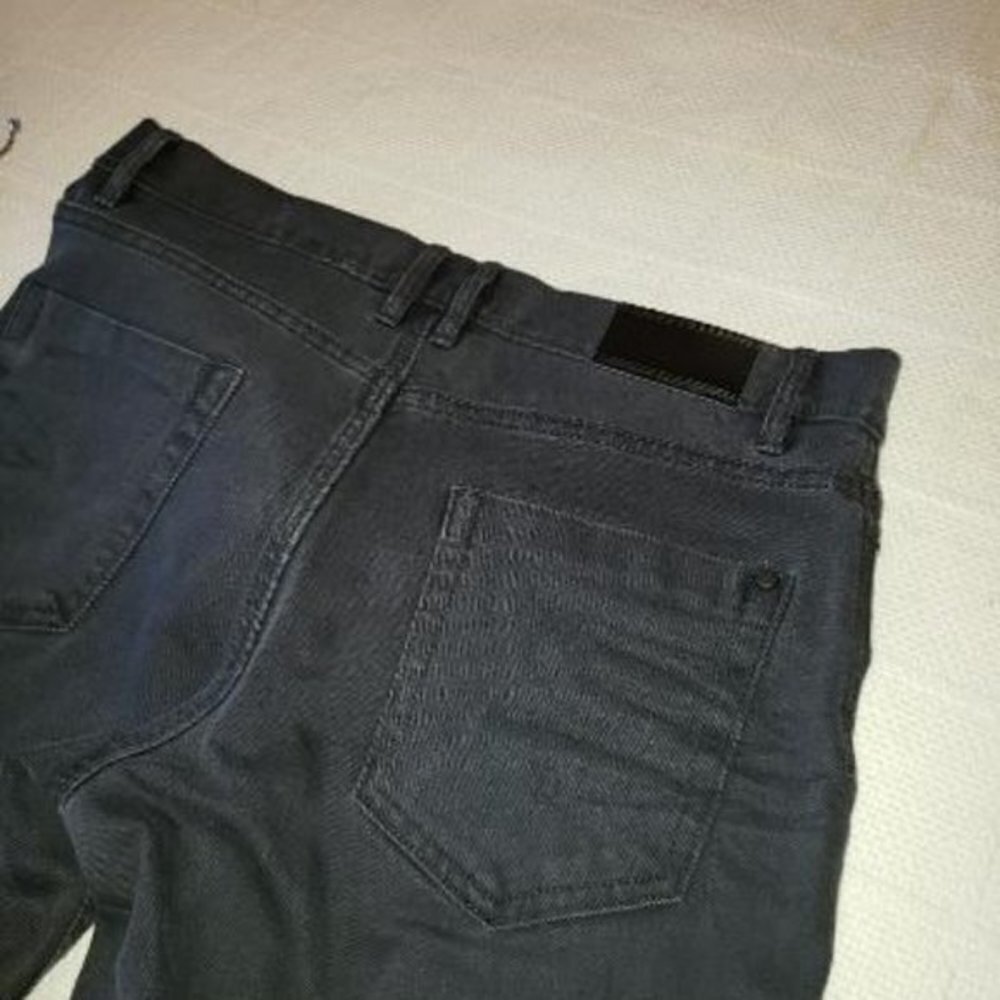 H&M Jeans - Picture 3 of 4